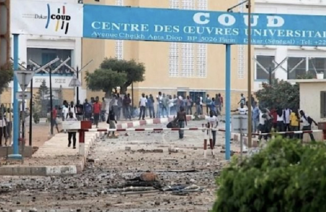 Affrontements à l’UCAD entre étudiants de Pastef et ceux de l’APR : Un blessé grave enregistré