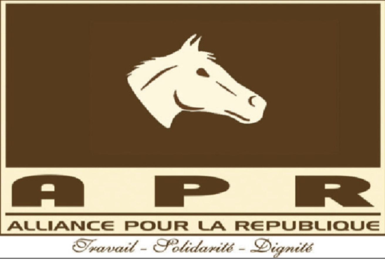 Médisance d’Etat : le marabout et le responsable de l’ APR sur…Macky