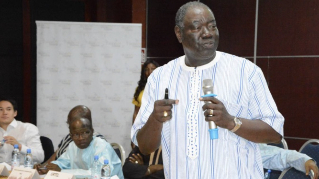 Martin Faye dénonce la sortie de Racine Talla qui avait appelé en pleine émission pour recadrer Seynabou Diop et Ibrahima Diédhiou…