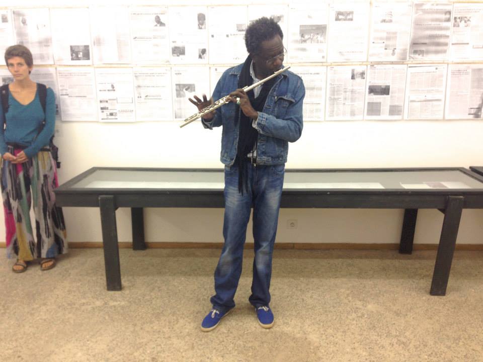 Le directeur de publication du journal le Populaire, Pape Samba Kane montre ses talents d’artiste