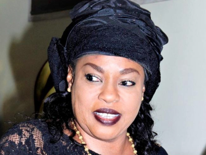 Mme Ndèye Saly Diop Dieng prise au piège de Gabrielle Kane