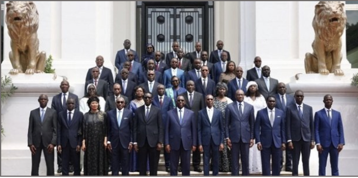 Photo/Conseil des ministres: La pose du nouveau gouvernement d’Amadou Bâ