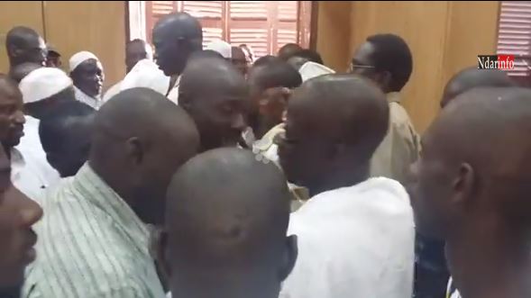 Vidéo - Cheikh Bamba Dièye battu, ses partisans fondent en larmes