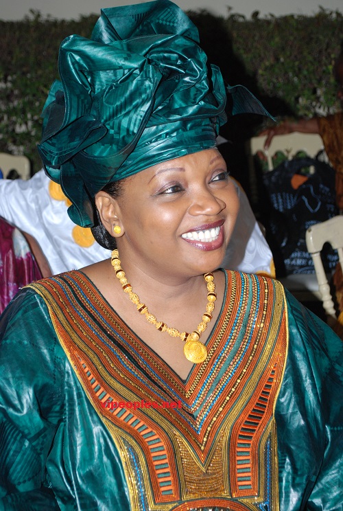 L'élégance de Mareme Ndiaye ,la reine du cœur du DG de la 2STV El Hadji Ndiaye.