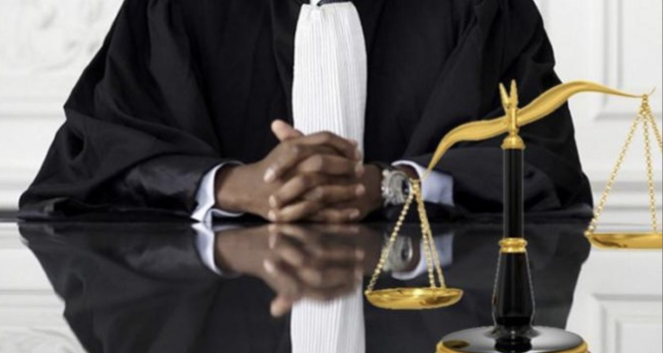 Il faut restaurer le respect au corps des commis de l'Etat !. (Par Banda DIOP)