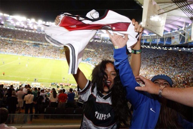 Pourquoi Rihanna ne peut racheter Liverpool