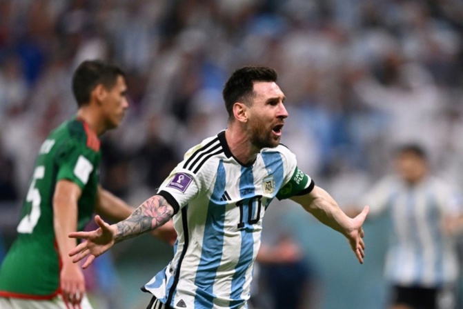 CM2022: L'Argentine reste en vie grâce à l'inévitable Leo Messi