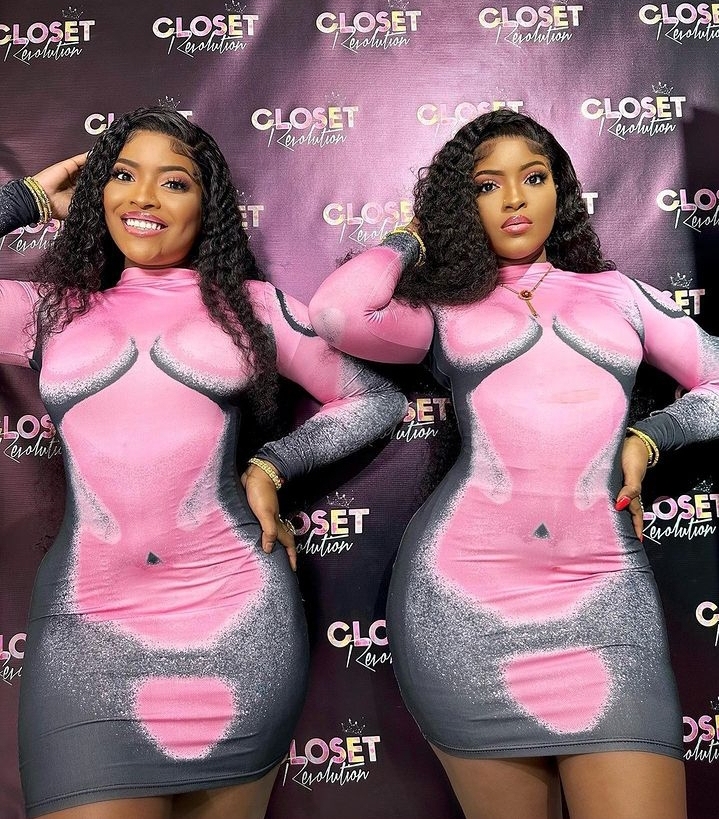 Robes moulantes et très sexy, les jumelles de Mame Boye Diao choquent la toile