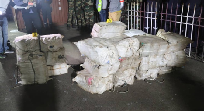 Affaire des 805 de cocaïne : Les 7 suspects déférés et la drogue calcinée