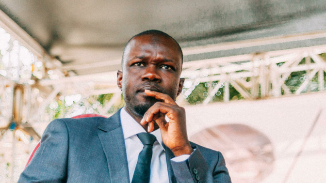 Des sources proches du dossier indiquent qu'Ousmane Sonko, le principal accusé, pourrait demander un renvoi de son procès pour des raisons...