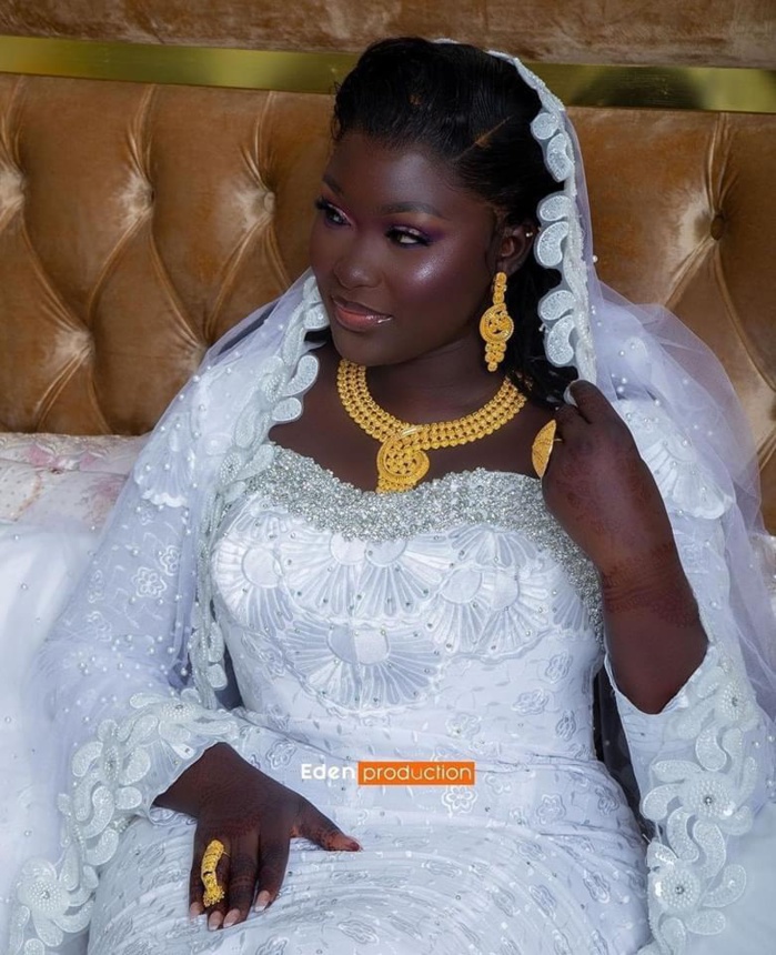 Carnet blanc: Amsa de la série "Maîtresse d'un homme marié", s'est mariée (Photos)