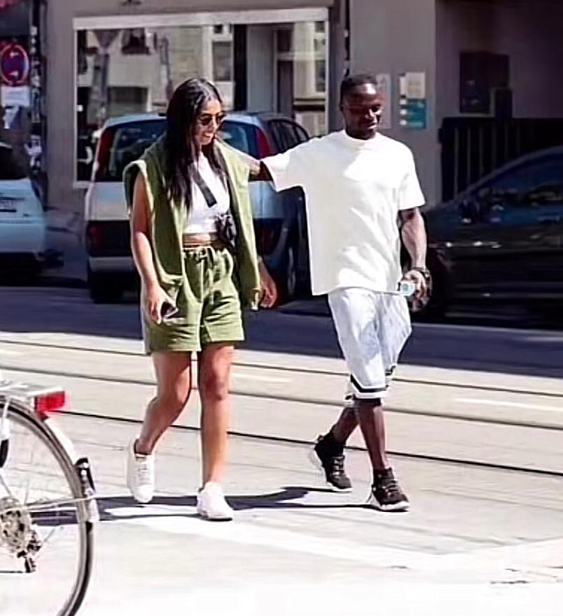 Sadio Mané a-t-il trouvé l’amour ? De nouveaux clichés du joueur dévoilés