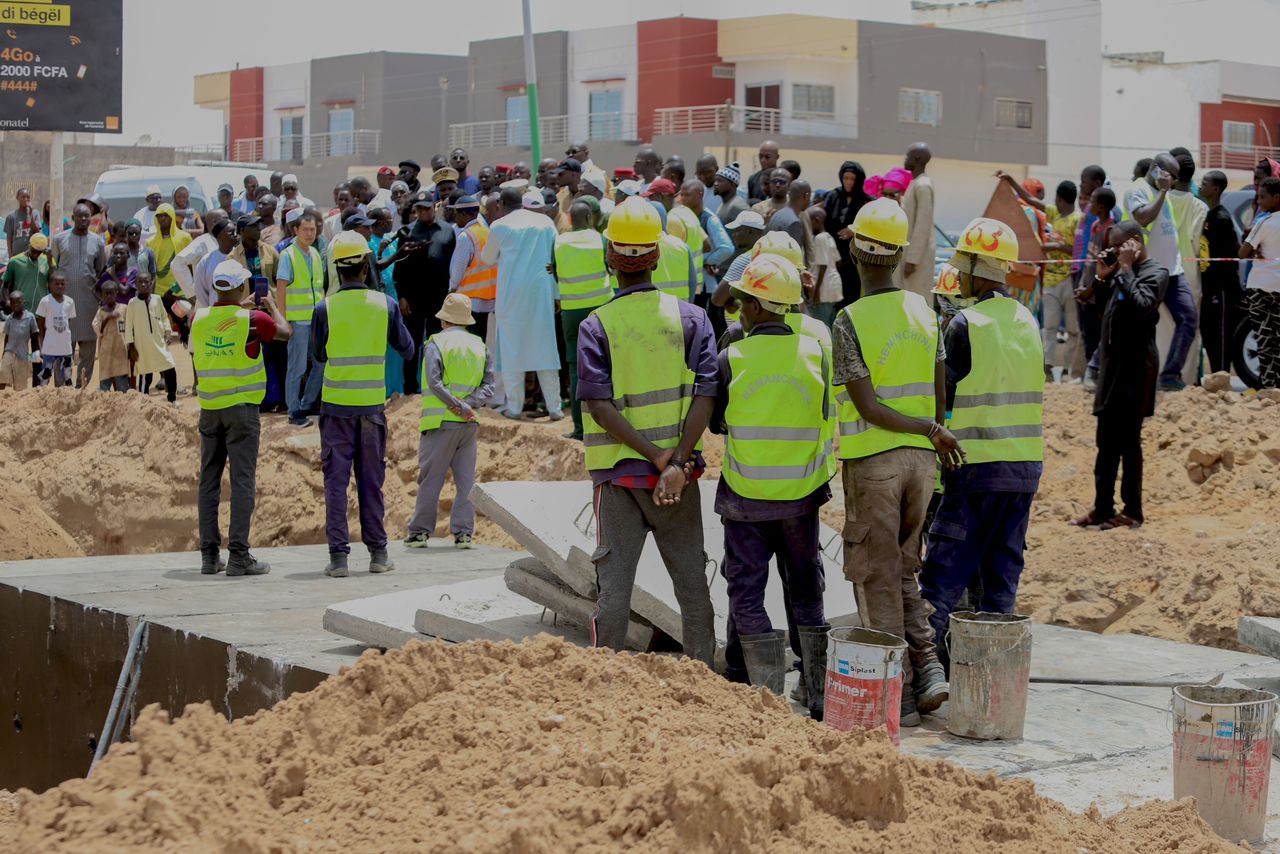 TOUBA : Le Premier ministre Amadou visite les chantiers et se rend chez Serigne Mountakha
