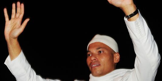Humilié et "orphelin" de ses avocats, Karim Wade entame une grève de la faim