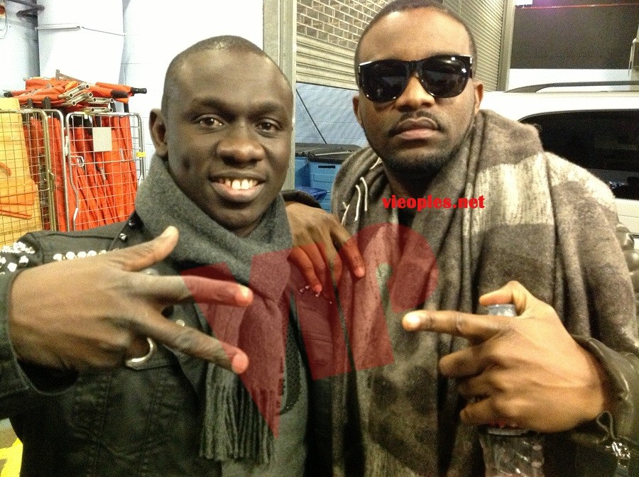 Pape Diouf en compagnie de son invité d'honneur Faly Ipupa le 04 avril au Dock de Pullman à Paris