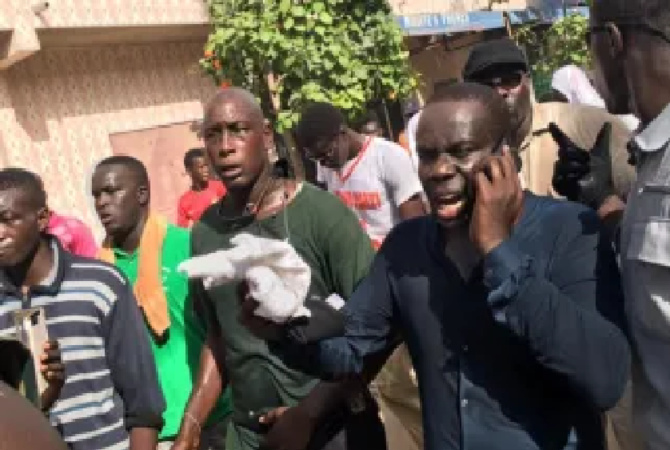 Malick Gackou, sur les tracasseries subies par son convoi : «Le gouvernement jette son dévolu sur nous, parce que nous incarnons une menace sérieuse» Malick Gackou, sur les tracasseries subies par son convoi : «Le gouvernement jette son dévolu sur nous, parce que nous incarnons une menace sérieuse»