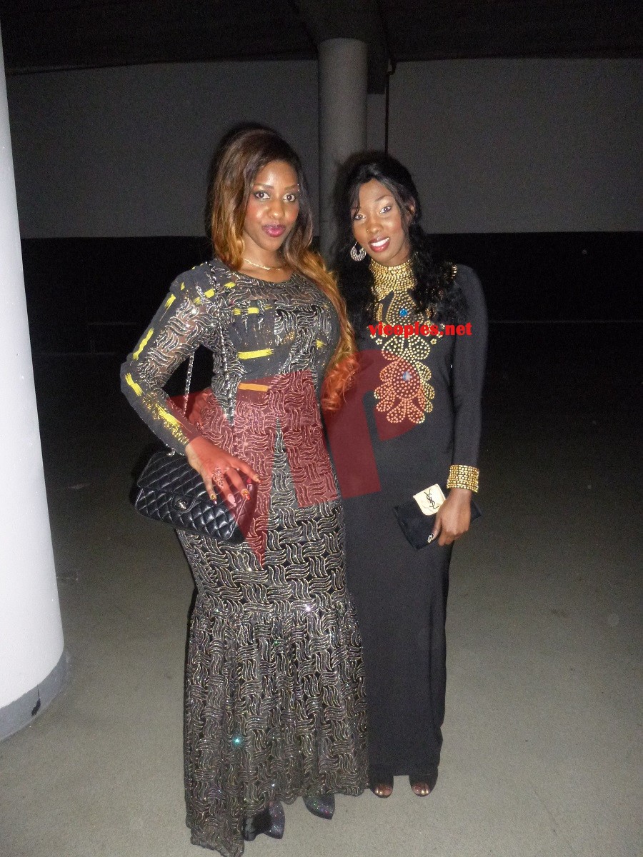 La styliste Sénégalaise d'Allmengne Bb Galsen en compagnie de sa sœur.