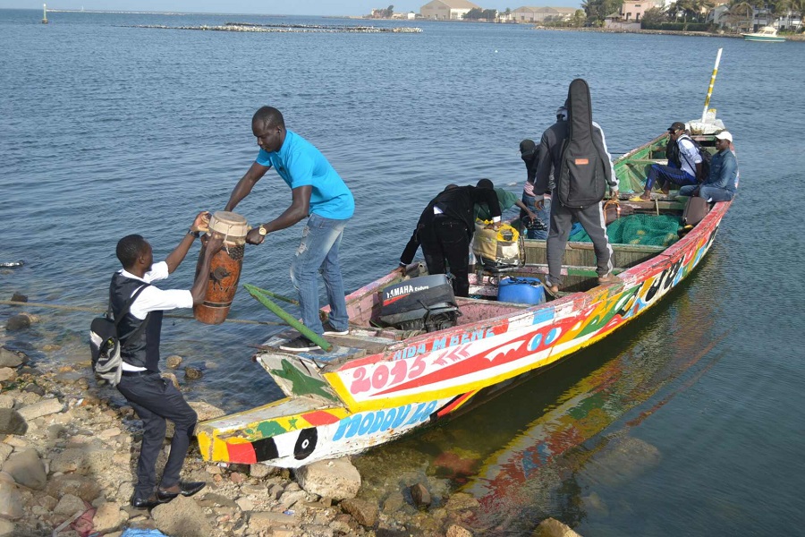 Avant goût des images de la nouvelle vidéo de Pape Diouf: "Dou Dagne". Regardez