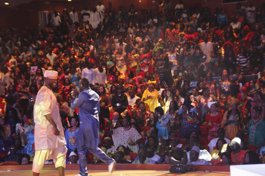 Grand bégué: Pape Diouf démontre sa suprématie pour la 4éme fois au Grand théâtre. Regardez