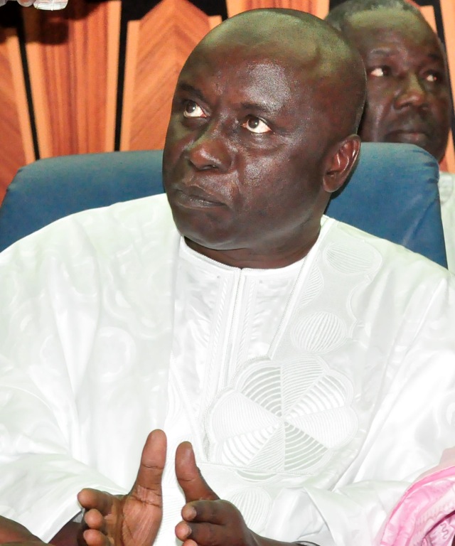 Qui finance Idrissa Seck