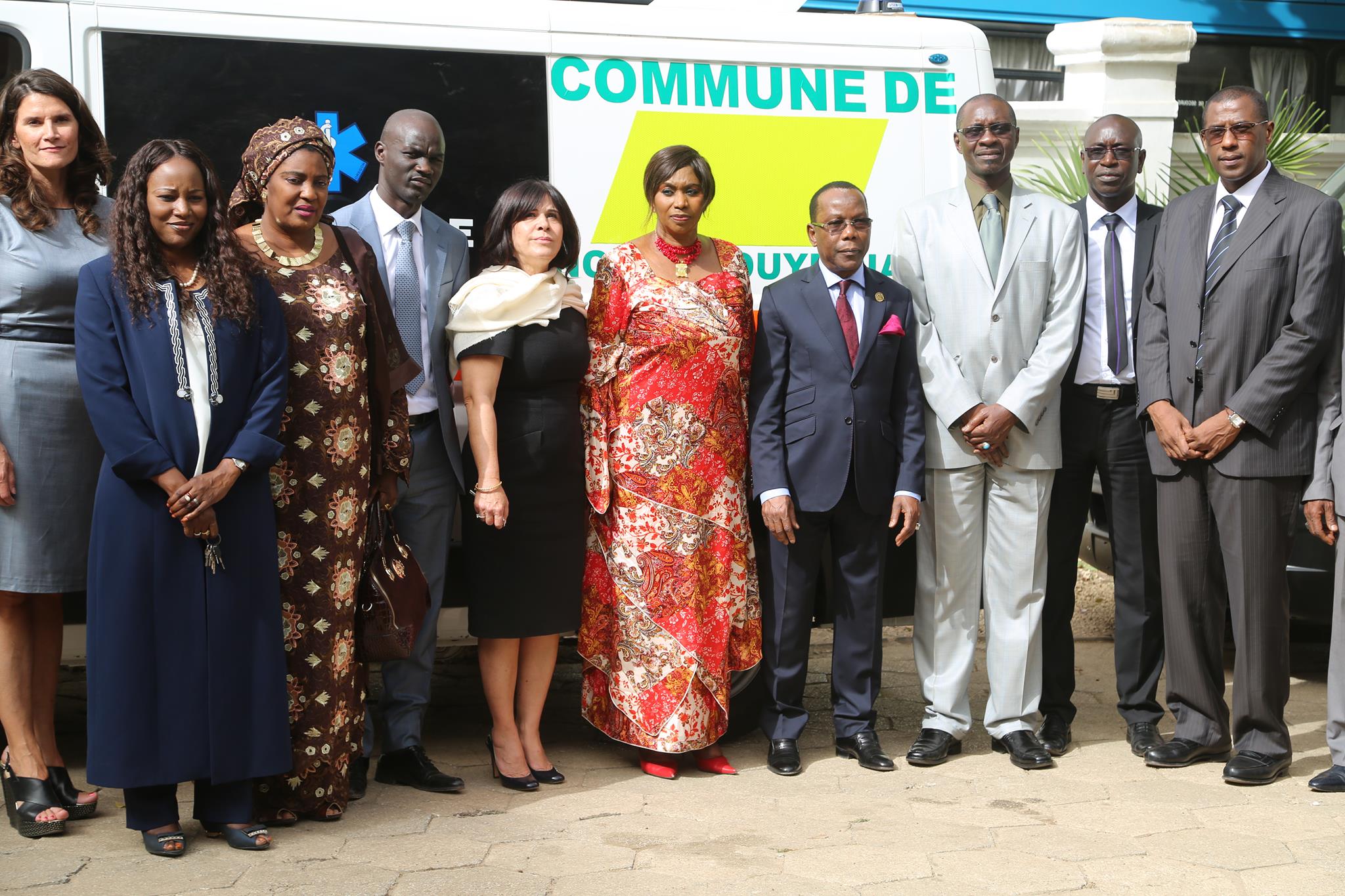 La Fondation Servir le Sénégal a reçu un important don d'une valeur de 80.000.000 FCfa de la Lonase