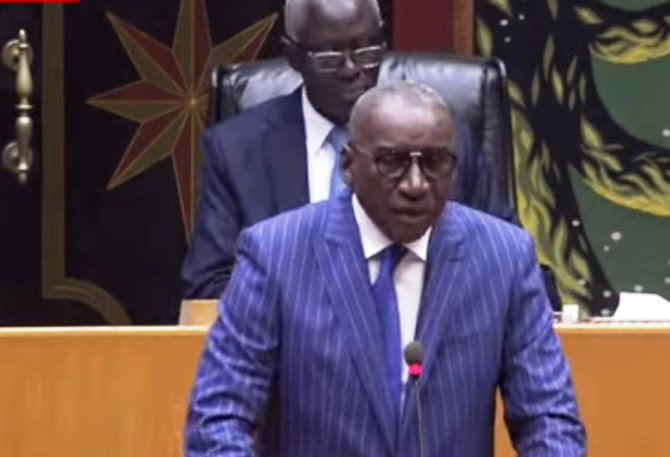 Assemblée nationale : Sidiki Kaba, le ministre de l’Intérieur juge faible, le taux d’interdiction des rassemblements