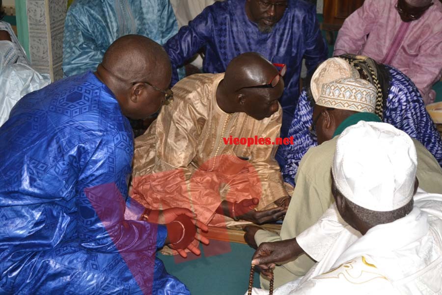 Les images du mariages du mariage de la fille de MBagnick Diop avec le mannequin Baye Bia. Regardez