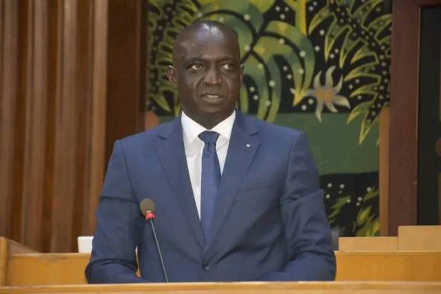 La masse salariale de l’Etat s’élève à plus de 100 milliards (officiel)