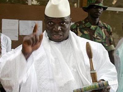 Naufrage en Méditerranée: Jammeh s'en prend aux familles des victimes