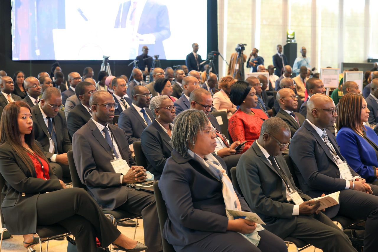 CONFERENCE INTERNATIONALE SUR LE ROLE DES BANQUES CENTRALES FACE AUX DEFIS DU CHANGEMENT CLIMATIQUE