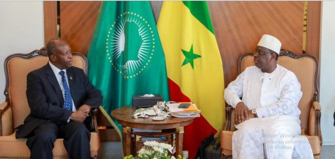 Reçu en audience au Palais: Leonardo Santos Simão, Représentant spécial pour l’Afrique de l’Ouest et le Sahel, exhorte à créer un environnement propice à une élection pacifique... Reçu en audience au Palais: Leonardo Santos Simão, Représentant spécial pour l’Afrique de l’Ouest et le Sahel, exhorte à créer un environnement propice à une élection pacifique...
