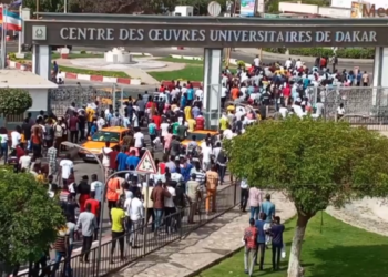DIALOGUE : «Macky Sall reçoit les 19 candidats lundi, à 11h»