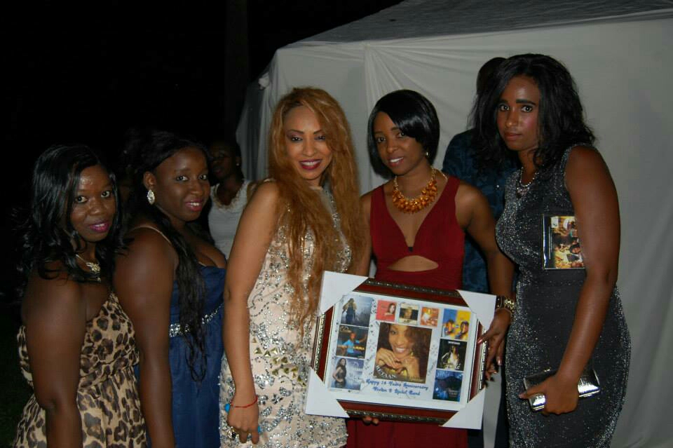Revivez le succés triomphale de l'anniversaire de Viviane chez Yaya Jameh ce samedi 06 Juin.