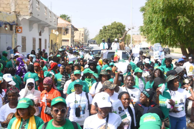 Khalifa Sall à Saint-Louis: "Des solutions urgentes sont nécessaires pour soulager les populations du littoral sénégalais, sur 800 km"