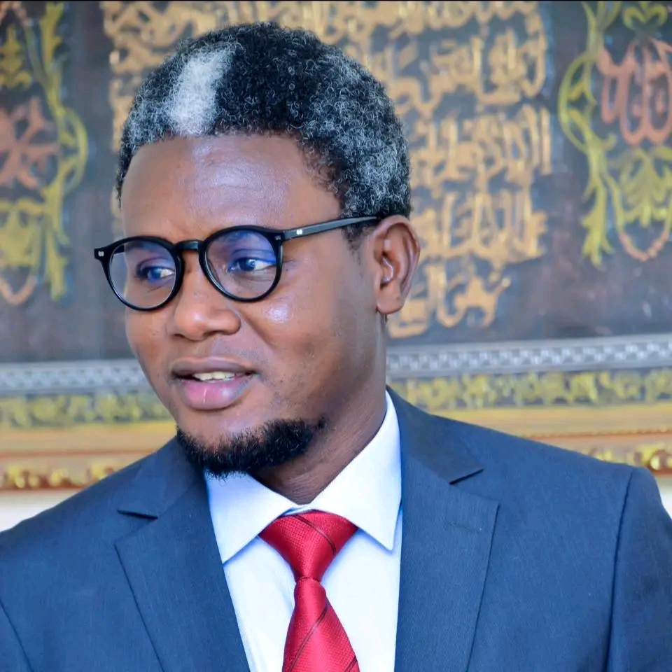 Les quatre vérités d'Ahmed Ndoye, présentateur à "Seneweb" : « La RTS n’a pas changé, elle reste fidèle à sa ligne éditoriale… »