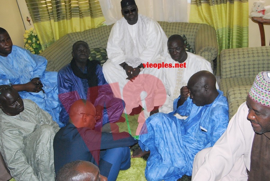 Exclusivité: Le patron de dakaractu Serigne Diagne se tape une "Niarél" Revivez les images du mariages.