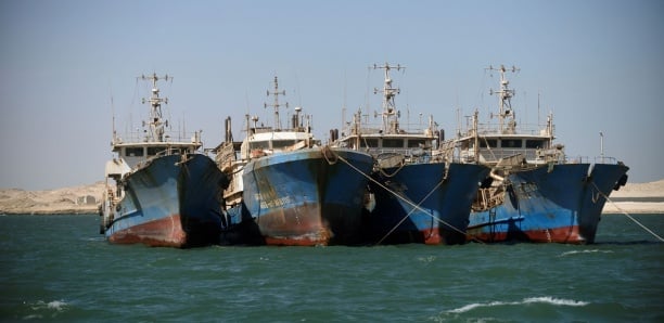 AVIS DE PUBLICATION DE LA LISTE DES NAVIRES AUTORISES A PÊCHER AU SENEGAL (DOCUMENTS)