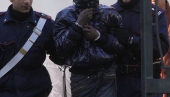 Milan : Un 'Modou-Modou' arrêté pour viol, vols et agressions à main armée