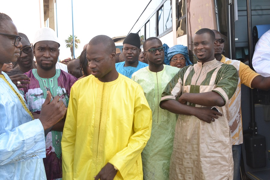 Revivez les images du combat Bombardier Modou Lo comptant pour le drapeau Pape Ndiaye le couturier des chefs d'Etats