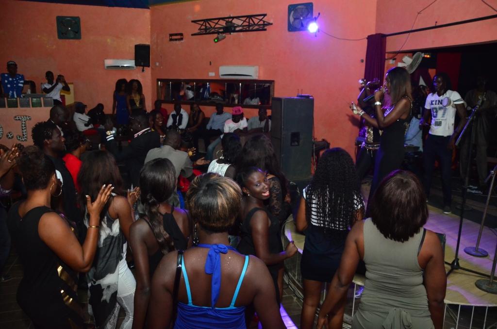 Revivez le week end de feu de la diva Coumba Gawlo en images