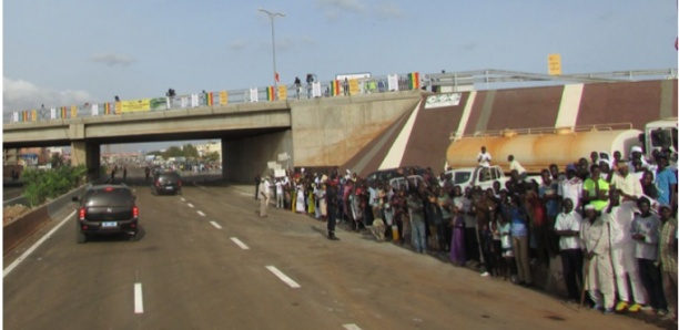 Patte-d’oie: Un corps sans vie découvert sous le Pont de l’émergence Patte-d’oie: Un corps sans vie découvert sous le Pont de l’émergence