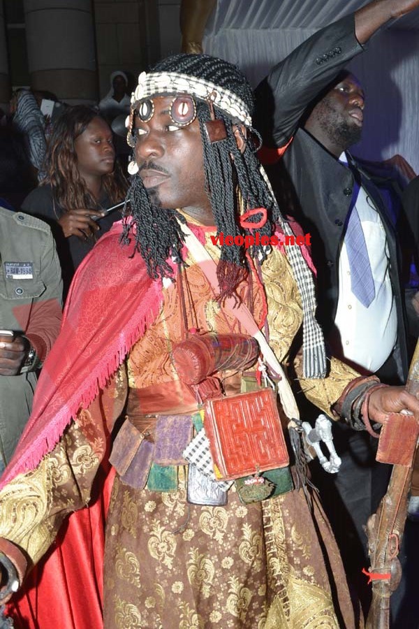 Cérémonie de clôture de la série "Un café Avec", Cheikh Yerim réussit encore le pari de la mobilisation. Regardez