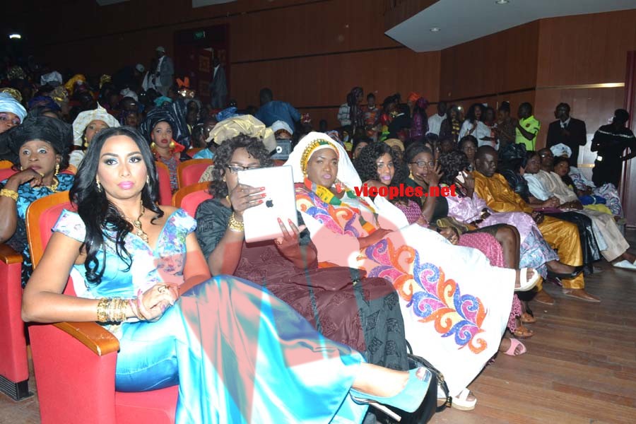 Cérémonie de clôture de la série "Un café Avec", Cheikh Yerim réussit encore le pari de la mobilisation. Regardez