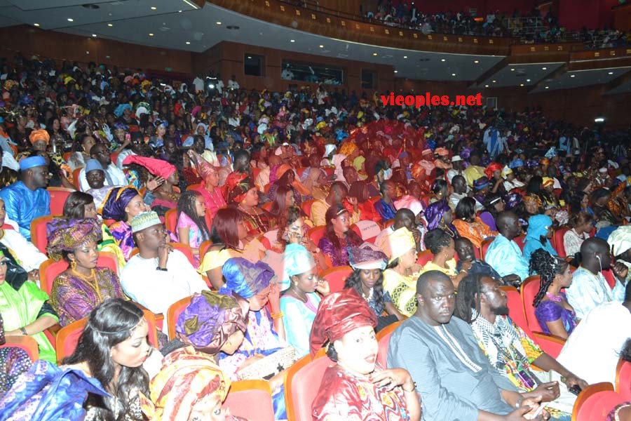 Cérémonie de clôture de la série "Un café Avec", Cheikh Yerim réussit encore le pari de la mobilisation. Regardez