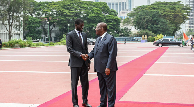 Coopération économique : Le président Bassirou Diomaye Faye à Abidjan pour l’Africa CEO Forum 2025