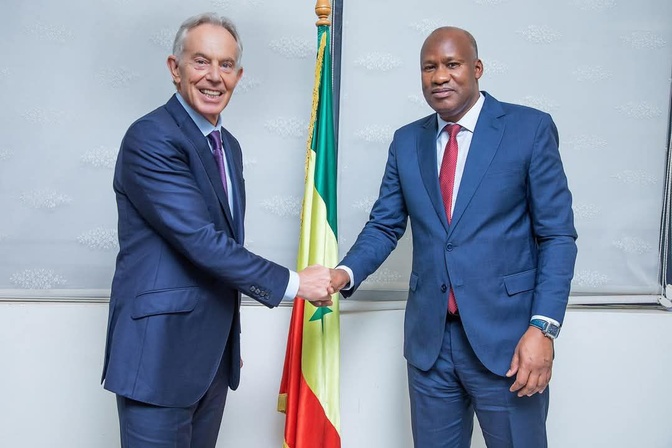 Réformes sanitaires : Dr Ibrahima Sy reçoit Tony Blair pour renforcer la coopération entre le Sénégal et le Tony Blair Institute