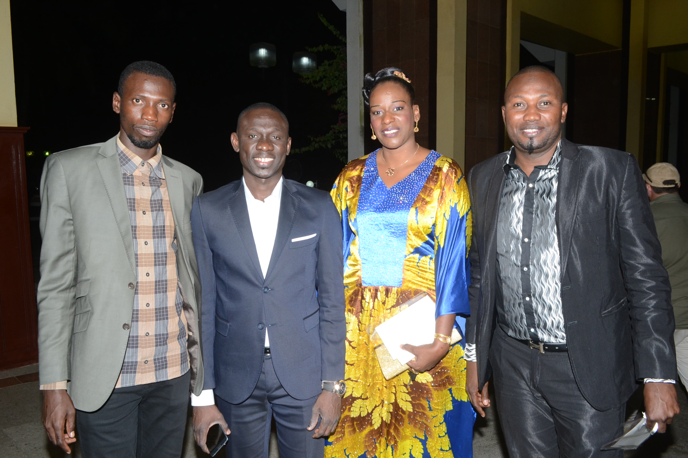 Gala Oscar de l' Innovation avec la RTS, Pape Diouf chauffe le publique au King Fhad Place.