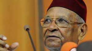 Report de l’hommage national à Amadou Mahtar Mbow