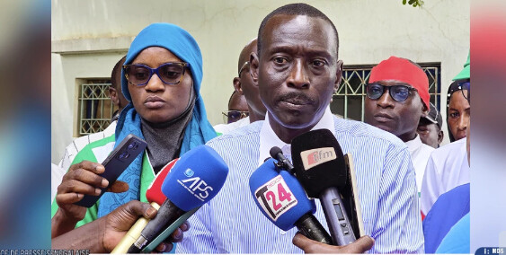 Tivaouane : le personnel de l’hôpital Mame Abdou Aziz Sy en sit-in pour réclamer de meilleures conditions de travail