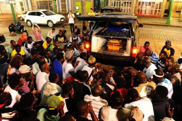 Brésil: Des sénégalais protestent contre l'insécurité à Caxias après le meurtre du jeune Cheikh Tidiane